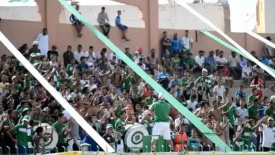 سابقة.. أول فريق مغربي يجر جمهوره إلى القضاء