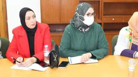 “وسيلة الشطيبي” نائبة رئيس جماعة تيزنيت تواكب أشغال الدورة التكوينية
