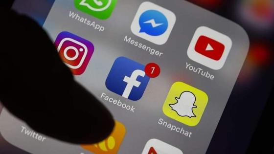 عطب يضرب فيسبوك ويرسل طلبات صداقة بشكل تلقائي
