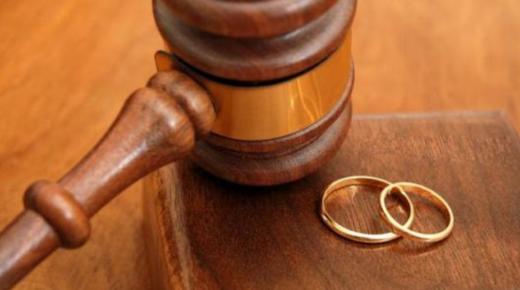 القضاء ينظر في دعوى طلاق غريبة تقدمت بها سيدة ضد زوجها “الطبيب”