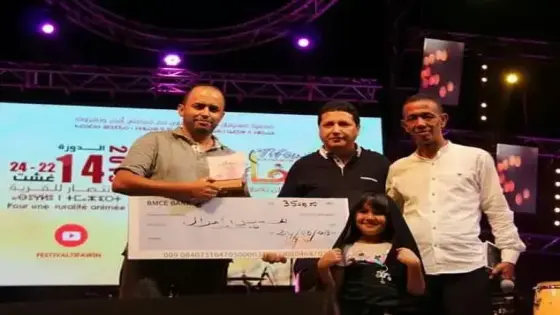 تتويج ” الحسين أمزال ” بجائزة أوشاكور للصحافة بتافراوت