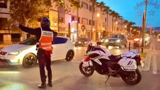 جهود ” شرطة المرور ” لتسريح السير والجولان في أكادير