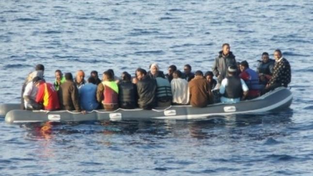 طانطان.. إنقاذ قارب على متنه 58 مغربيا مرشحا للهجرة السرية بينهم سيدة وقاصر