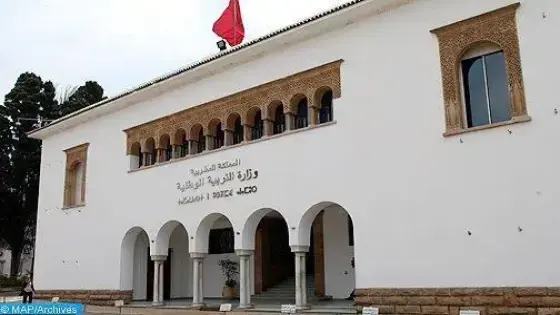 وزارة التربية الوطنية تصدر الدليل البيداغوجي للتعليم الأولي