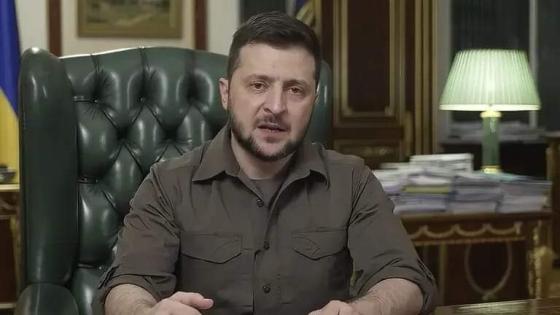 زيلينسكي.. لا خيار آخر أمامنا سوى الجلوس إلى طاولة المفاوضات