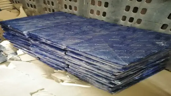 معبر الكركرات..حجز ستة أطنان و300 كيلوغرام من مخدر الحشيش على متن شاحنة للنقل الدولي (بلاغ)