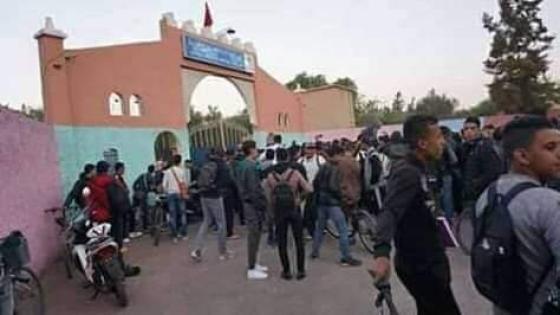 تلاميذ المؤسسات التعليمية بأولاد تايمة ينتفضون ضد التوقيت المدرسي الجديد