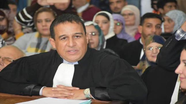 أكادير.. نقيب المُحامين السّابق يتبرّأُ من شراء شهادة الماستر ويُطالب بفتح تحقيق قضائي