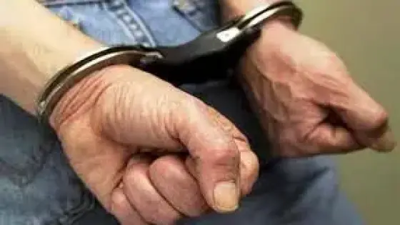 القبض على شخص بأولاد تايمة هاجم شاحنة الجماعة بالحجارة