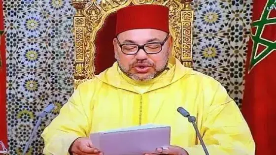 جلالة الملك يؤكد الحرص على وضع النهوض بالمجال الاجتماعي في صلب دينامية التنمية الاقتصادية