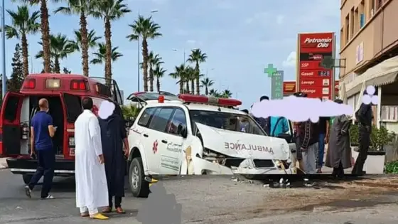 إصابة سيدة داخل سيارة إسعاف في حادثة سير بتزنيت