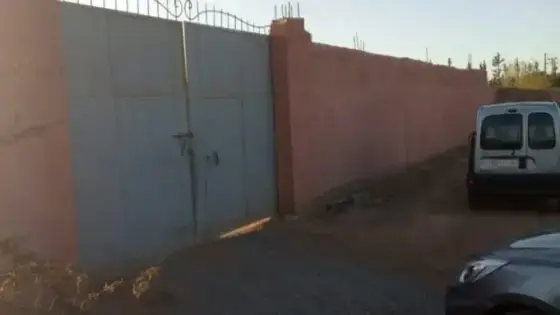 شركة بمراكش تتجه للقضاء بعدما اقدم قائد باعتقال احد مستخدميها