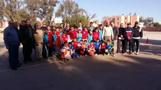 المدير الإقليمي للتعليم بانزكان يقف على سير الأنشطة الرياضية بالمؤسسات التعليمية