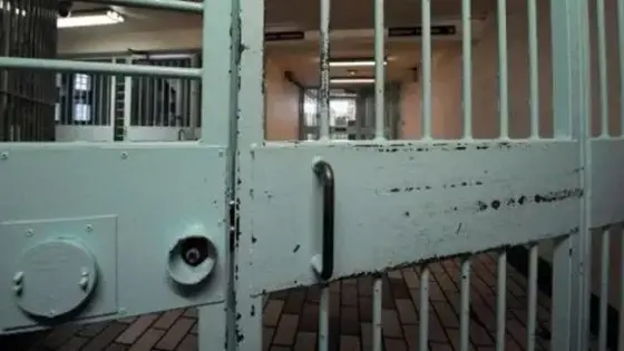 وفاة ستيني كان موضوعا تحت تدبير الحراسة جراء مضاعفات سقوطه عرضيا أثناء محاولته الفرار