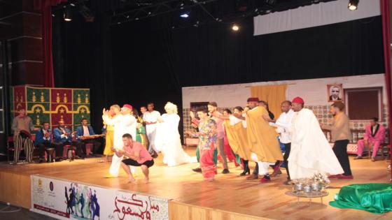 فيديو: سجناء يبدعون بعرض مسرحية في أيت ملول