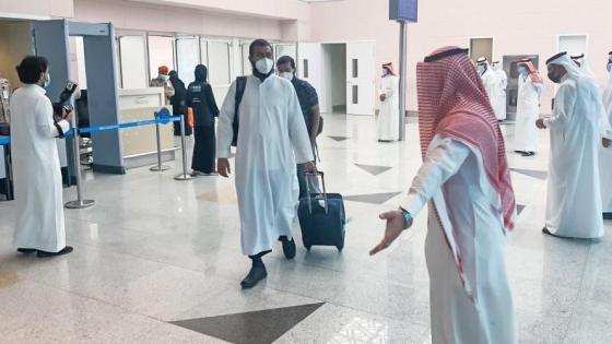 الحرم المكي يستقبل أولى أفواج المعتمرين يوم الأحد والدخول مقسم على فترات