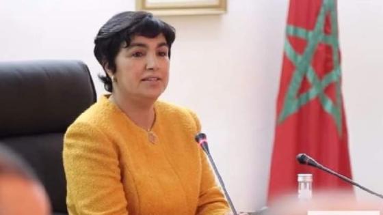 زينب العدوي تتسلم وسام فارس جوقة الشرف الفرنسي برتبة فارس