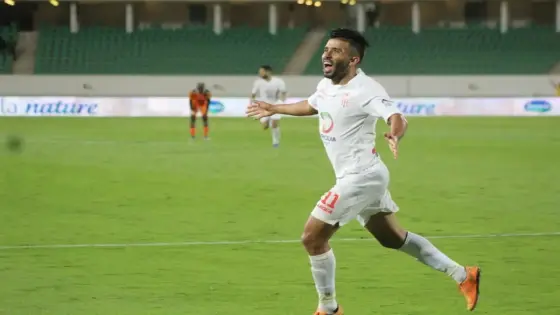 نجمي الحسنية ممنوعان من البيع !