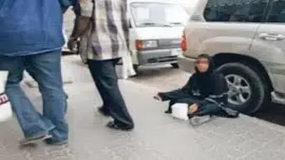 البوليس يعتقل متسولتين بأيت ملول احداهما صاحبة سيارة فارهة