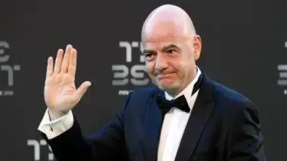 فتح تحقيق جنائي بحق رئيس الاتحاد الدولي إنفانتينو