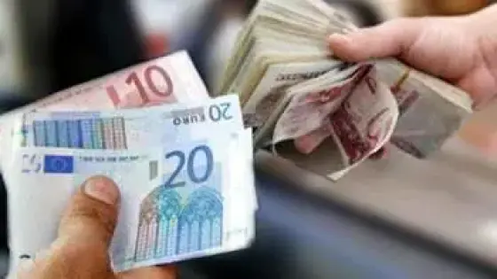 ضبط 40 ألفا و 320 أورو غير مصرح بها بميناء طنجة