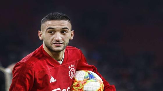 هدف زياش أمام فالنسيا ينال جائزة أفضل هدف لأياكس أمستردام