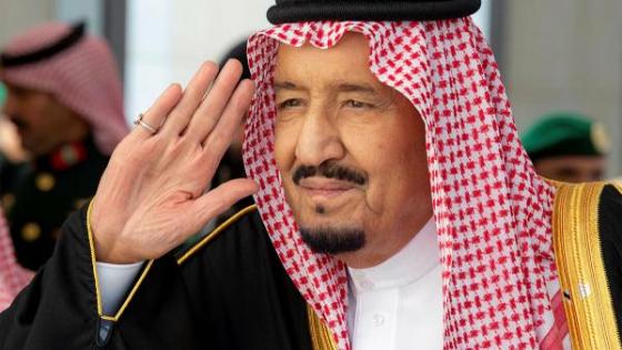 نقل العاهل السعودي إلى المستشفى