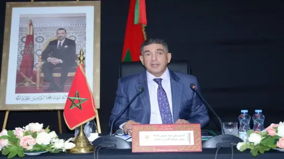 والي أكادير يوجه بتعزيز السلامة الشاطئية وصيانة فضاءات الترفيه على مدار العام