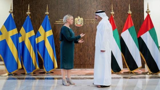 بعد إحراق نسخا من القرآن الإمارات تستدعي سفير السويد بأبوظبي