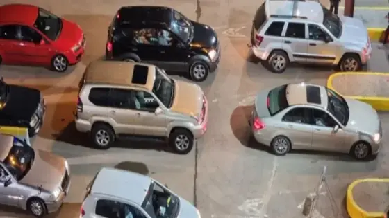 3268 شخصاً عبروا باب سبتة في اليوم الأول من فتح الحدود