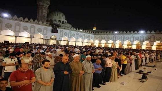 محامي يطعن إمام مسجد عقب صلاة التراويــح
