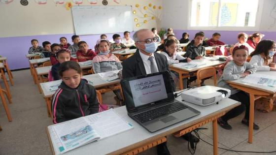 شكيب بنموسى يزور عددا من المؤسسات التعليمية