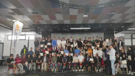 اسدال الستار على الدورة التكوينية لرياضة الفتنس وكمال الاجسام بأكادير