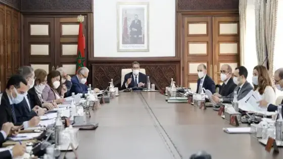 الحكومة تتدارس اليوم الخميس توصيات اللجنة العلمية