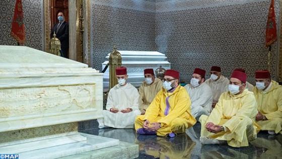 أمير المؤمنين يترحم على روح جلالة المغفور له الملك محمد الخامس