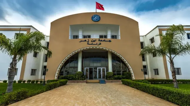 أكادير.. تحقيقات قضائية مع زعيم “شبكة الدبلومات” تطال محامين وميسورين