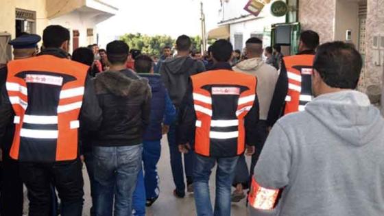 مطاردة بوليسية بعد اعتراض سبيل جندي في لابيركولا.