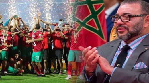 الملك محمد السادس يهنئ المنتخب الوطني بالتأهل لكأس العالم