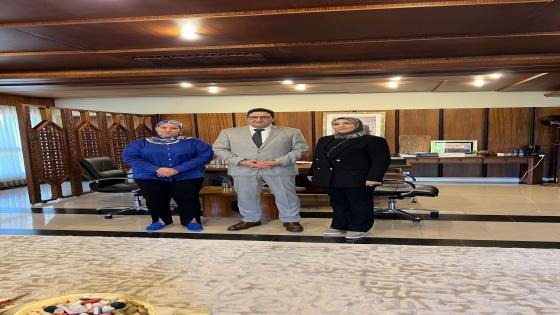 وزير النقل يستقبل رئيسة جماعة اولاد تايمة لتسريع إنشاء المحطة الطرقية بالمنطقة: تنسيق مشترك للتنمية الترابية