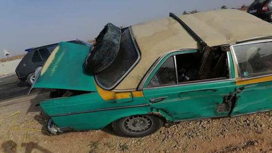 طاكسي قديم متهالك كاد يودي بحياة مواطنين قرب تزنيت