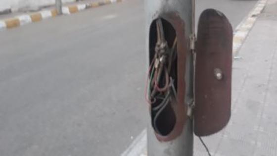 اسلاك عارية بعمود كهربائي تزهق روح طفل صغير