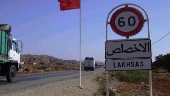 شجار عنيف داخل جماعة الأخصاص: موظف يتصادم مع عضو مجلس جماعي وتدخل الحاضرين لفض النزاع