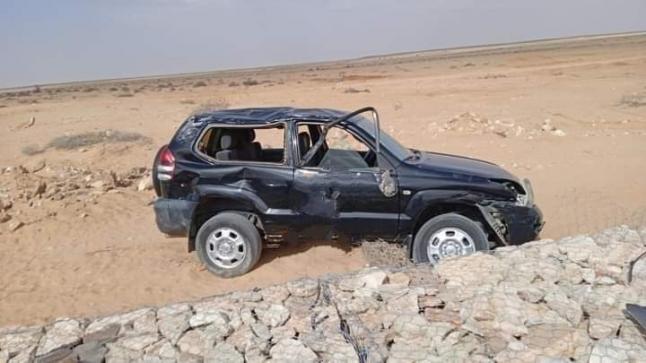 إنقلاب سيارة تقل مسؤولين بمدينة السمارة