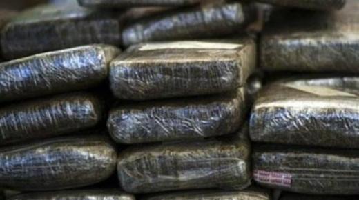 إجهاض عملية تهريب لـ 487 كلغ من مخدر الشيرا عبر ميناء طنجة
