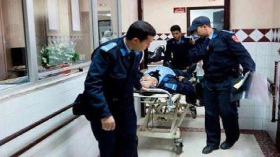نقل شرطي مرور بالعيون إلى المستعجلات بعد دهسه من طرف مستغل نقل سري