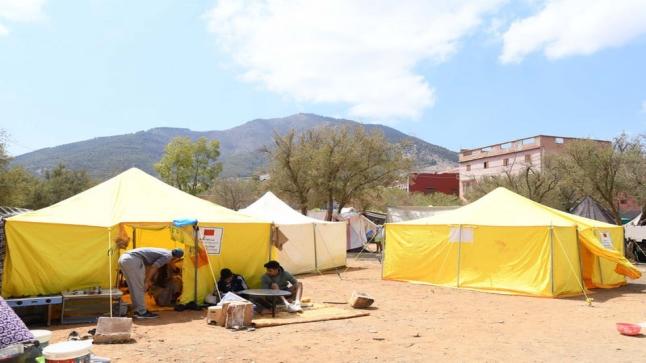 خيام تتحوّل إلى أفران في تارودانت.. متضررو “زلزال الحوز” يترقبون صيفا حارقا