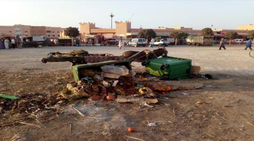 تراكم النفايات في عز أيام فصل الصيف الحار يثير غضب مواطنين بيوكرى