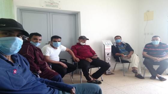 طانطان: ذوي الاحتياجات الخاصة يعتصمون بمقر القسم الاجتماعي للمبادرة الوطنية للتنمية للبشرية
