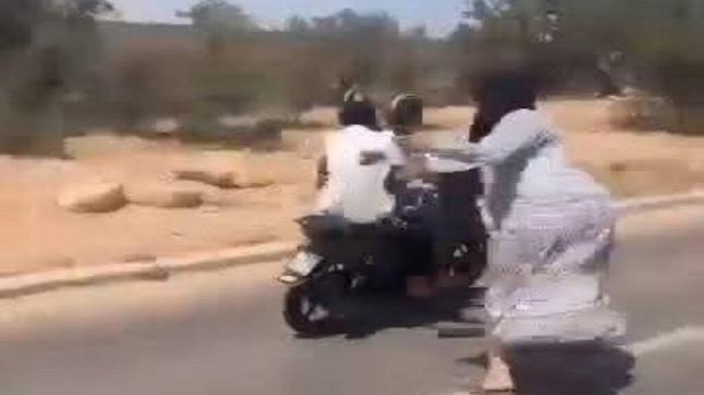 إيقاف مرتكبي سرقة شاطئ تغازوت بعد انتشار فيديو يوثق الجريمة