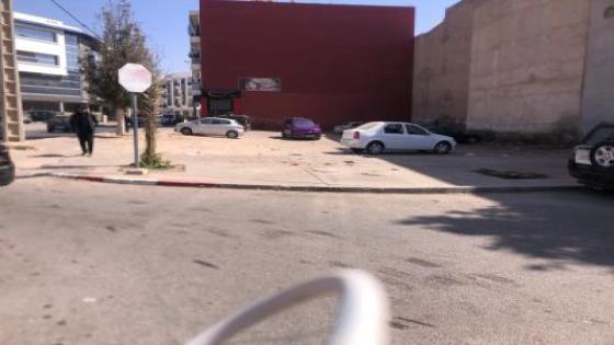 أكادير .. هكذا استعدت ساحة السلام للتنقيط لاستقبال أصحاب الطاكسيات بصنفيها ” فيديو وصور”